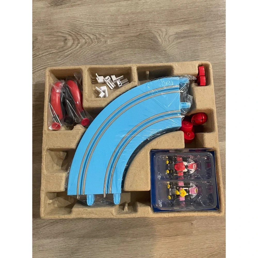 Carrera First Mario Kart Slot Car Race‎ Track Set Mario vs Peach 63024 20063024